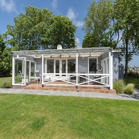 Modern Holiday Home With Large Garden Sint Maartensvlotbrug Dış mekan fotoğraf