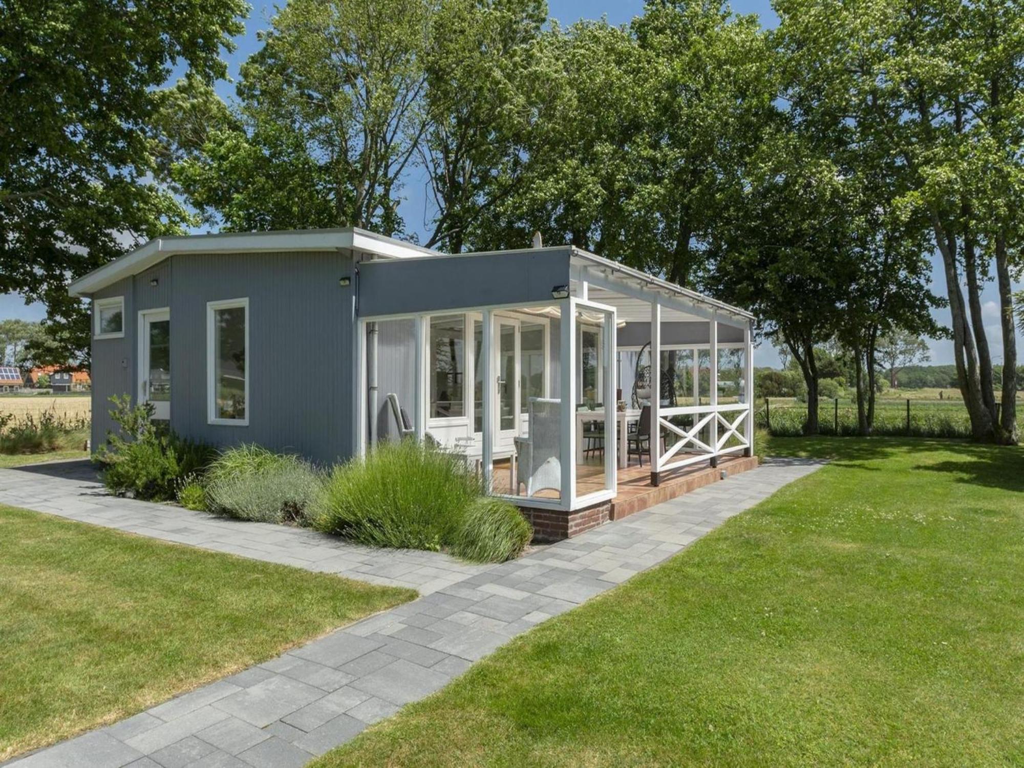 Modern Holiday Home With Large Garden Sint Maartensvlotbrug Dış mekan fotoğraf